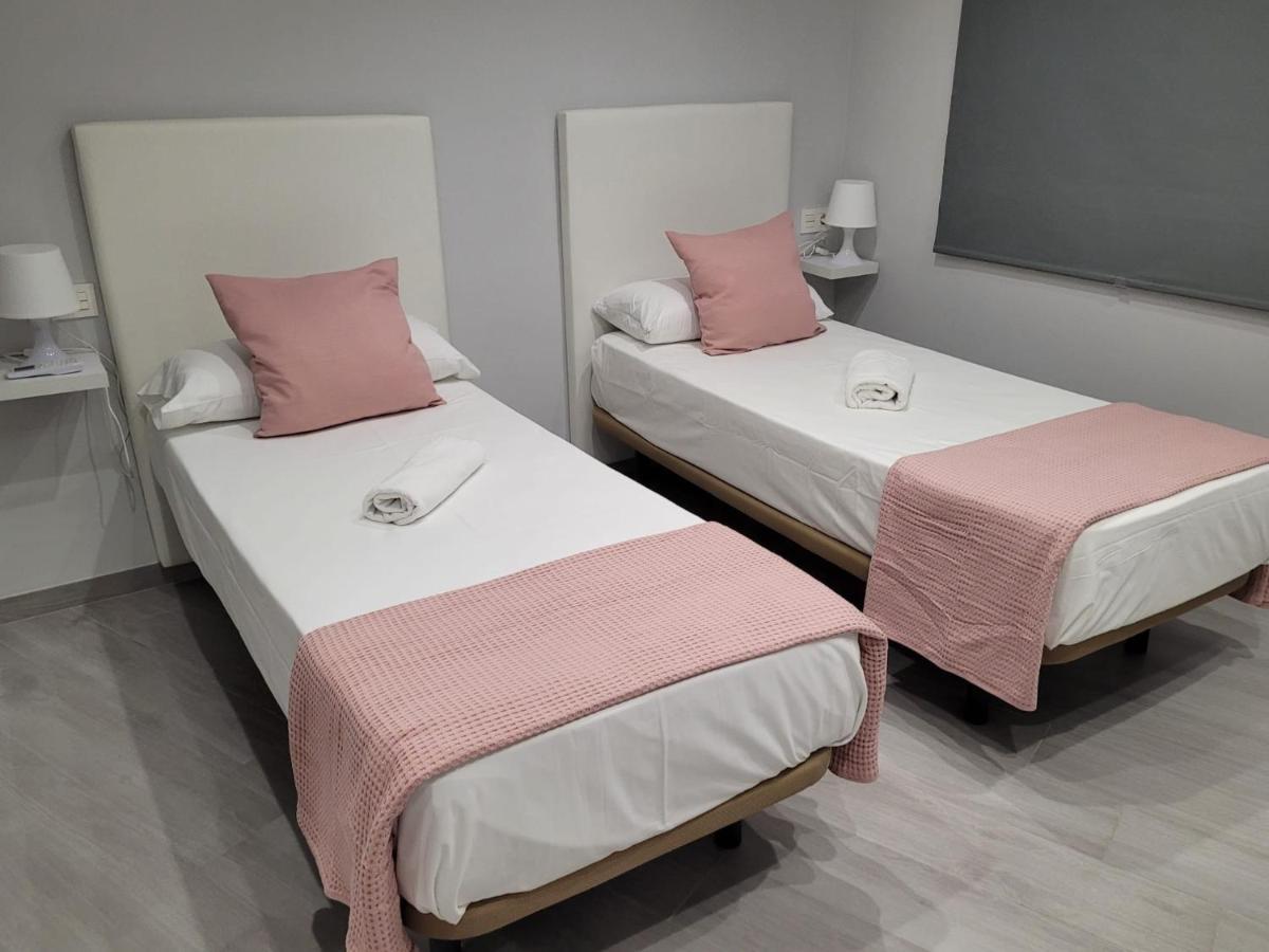 Apartamentos Bluebelle - Marbella Bagian luar foto